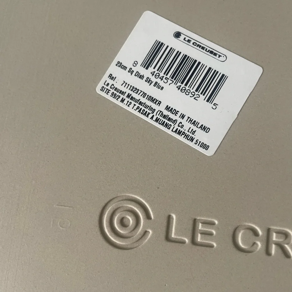 Le Creuset Sky Blue Large 9 inch Square Baking Serving Dish
